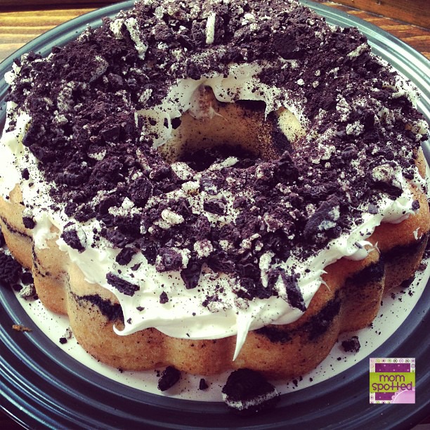 Pampered Chef Cookies & Cream Cake Recipe #momspotted