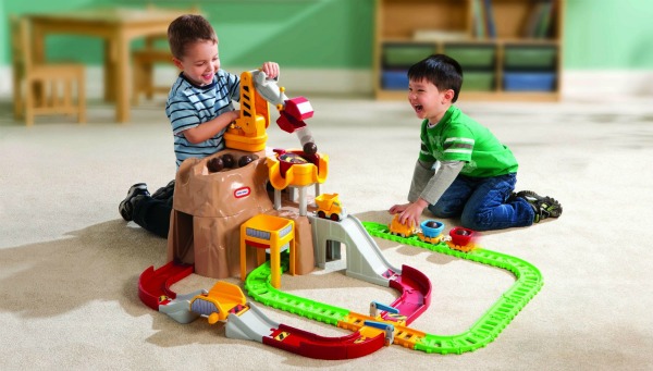 Little tikes mountain road best sale and rail