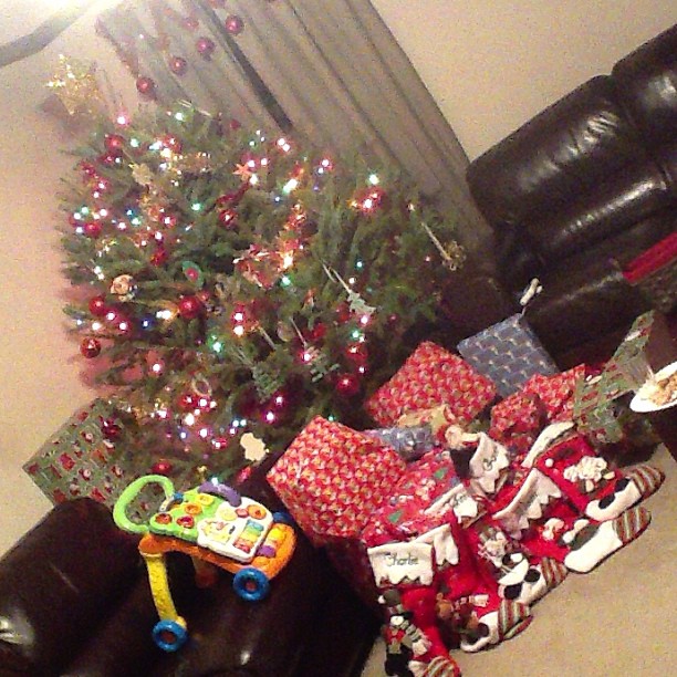 presents under the tree santa came #momspotted