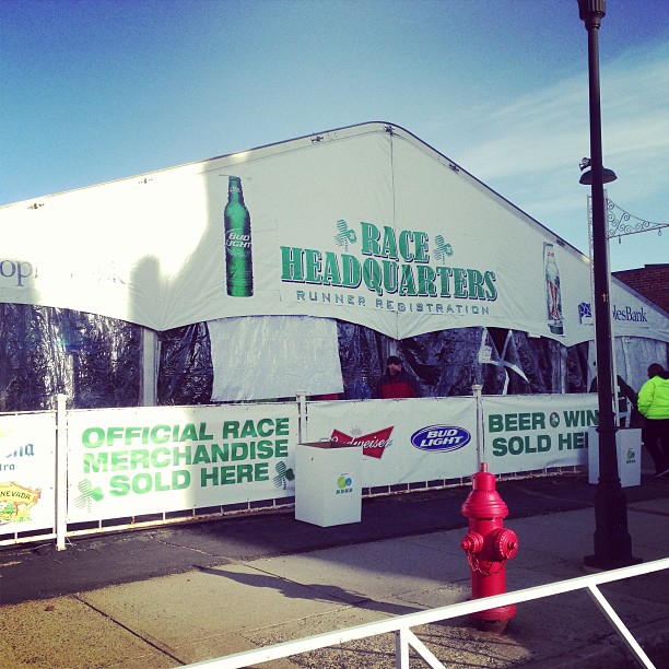 Holyoke, Massachusetts St. Patrick's Day Road Race #momspotted