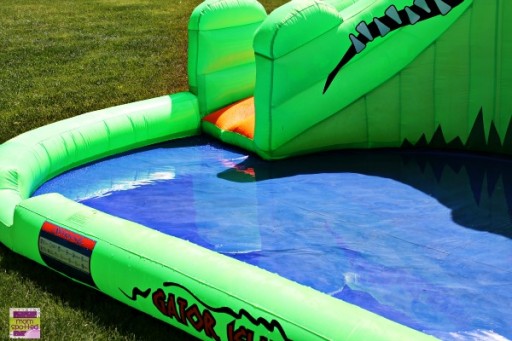 BounceHousesNow Gator Island Water Slide by Blast Zone #Review