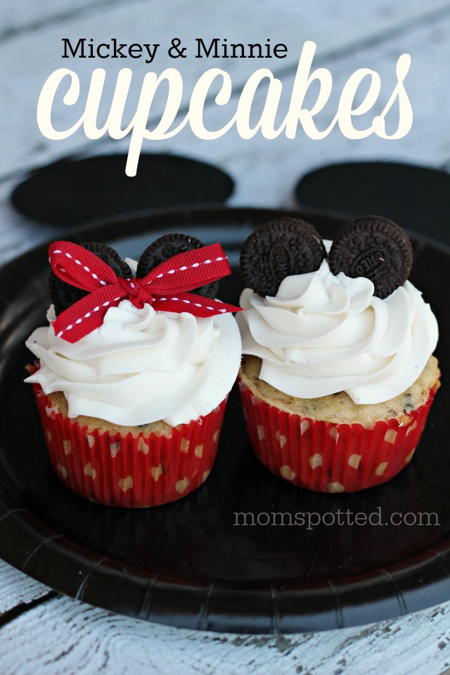 Mickey Minnie Mouse Cupcakes {Sawyers 2nd Birthday Party}. #momspotted 