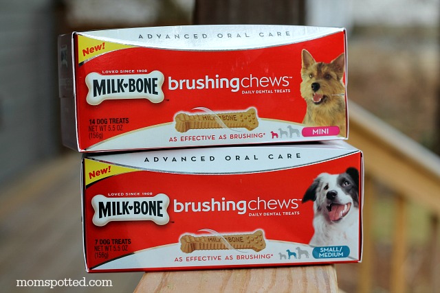 Milk-Bone® Brushing ChewsTM