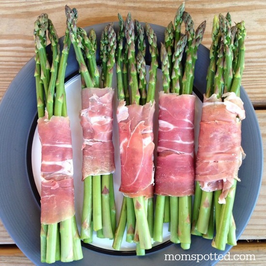 Grilled Prosciutto Wrapped Asparagus