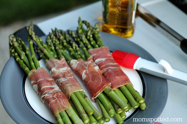 Grilled Prosciutto Wrapped Asparagus