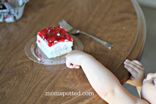 Strawberry Dessert Cake