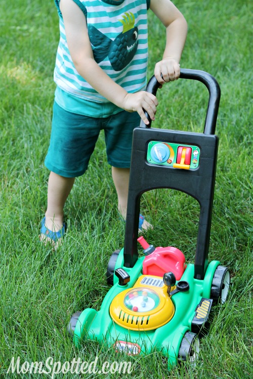 Little Tikes Gas 'N Go Mower Sawyer