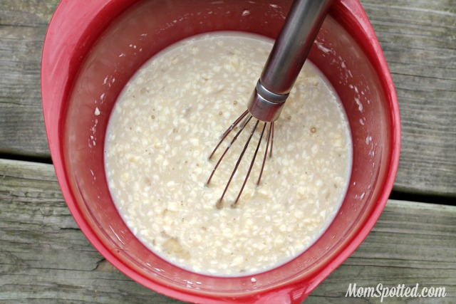 Banana Nut Raisin Oatmeal Breakfast Bake! #Recipe