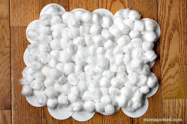 DIY Rainbow Cloud Wall Flag