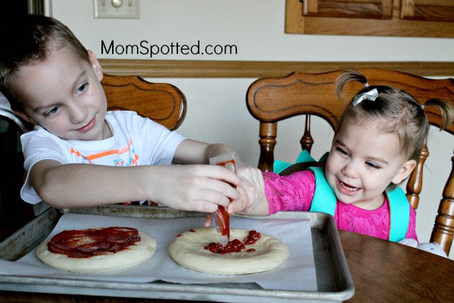 Family Finest Pizza and Cookie Kits