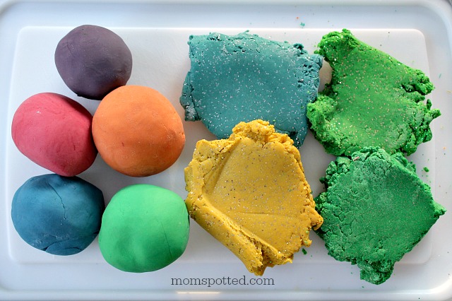 The BEST Easy No Cook Playdough Recipe - Mom Spotted