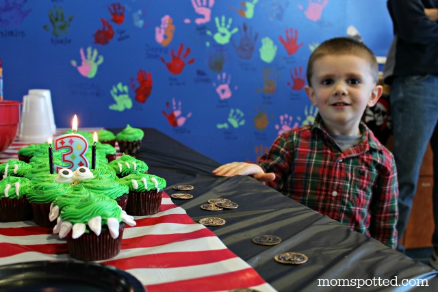 Tic Toc Croc Pirate Cupcakes