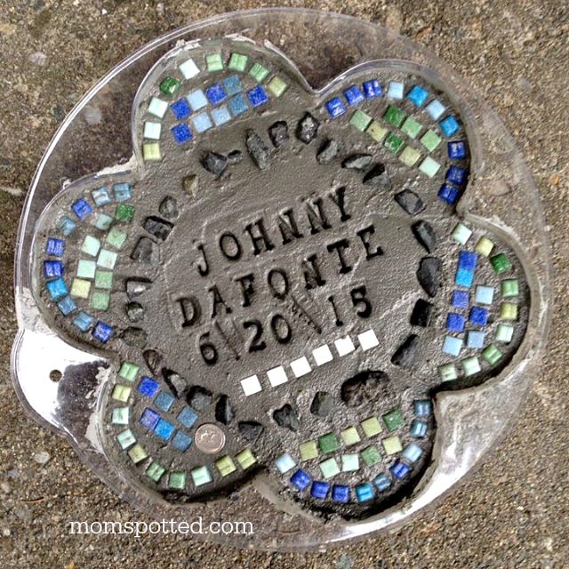 Handprint Garden Stepping Stones You Can Make Yourself {Fun Crafts With Mom}