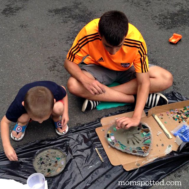 Johnny & Sawyer making handprint stepping stones