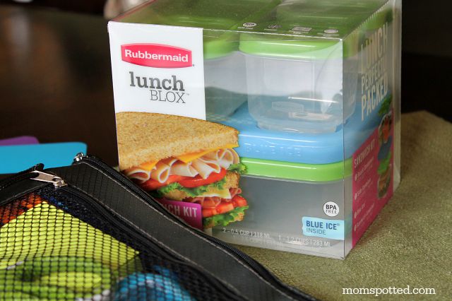 Back to School Lunches Made Easy with Rubbermaid LunchBlox Kit! #BloxOff