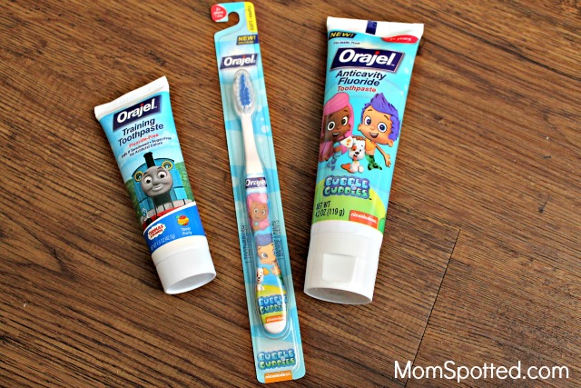 Kids Have Healthy Smiles With Orajel™ Kids {PLUS Toddler Teeth Brushing Tips & Orajel™ Smilestones Photo Sweepstakes}