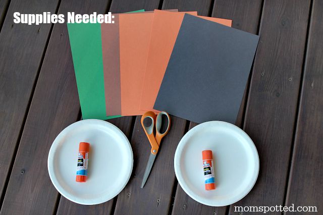 Halloween Jack-O-Lantern Paper Plate Pumpkins {Fun Crafts with Mom}