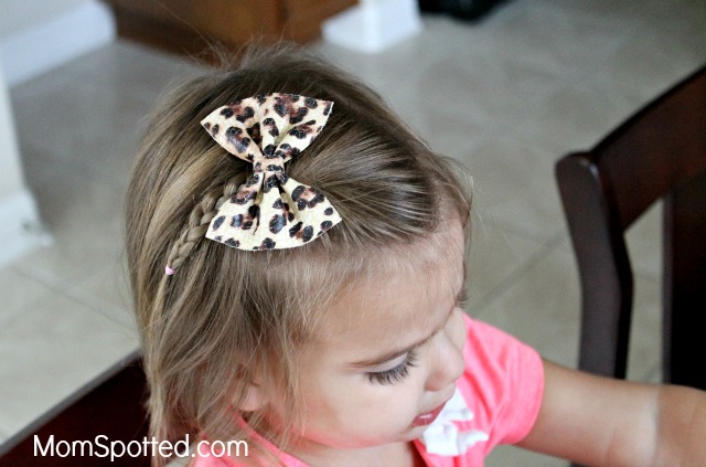 Accessorize Your Little Girl's With Little Kate Design's Bows {PLUS Giveaway!}