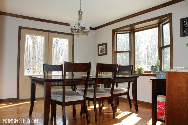 momspotted dining room before