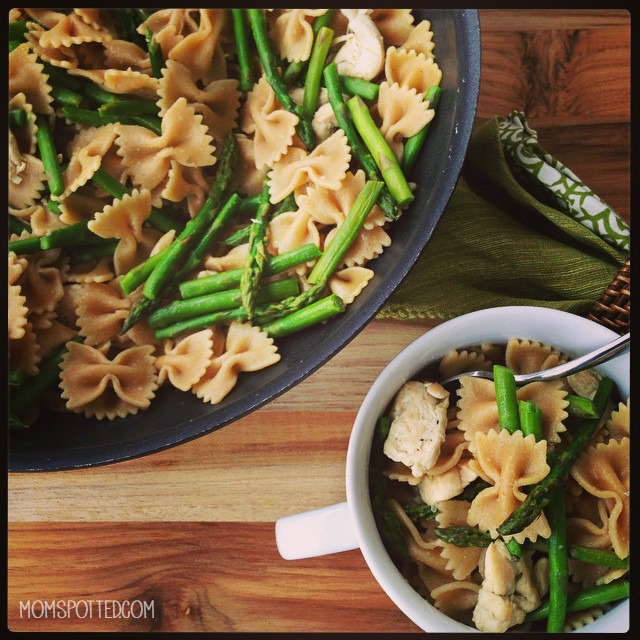 Asparagus & Chicken Pasta Recipe {Great Warm or Cold}