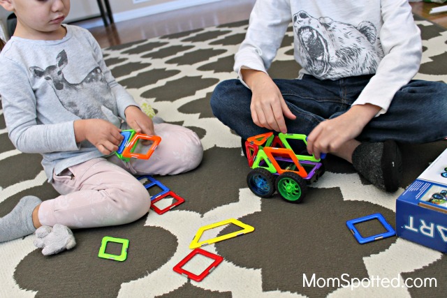 GeoSmart™ Magnetic Construction Kits- The Perfect Gift For Little Engineers {PLUS Giveaway}