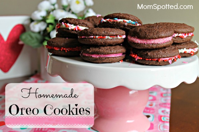 Easy Valentines Day Treat: Homemade Oreo Cookies Recipe