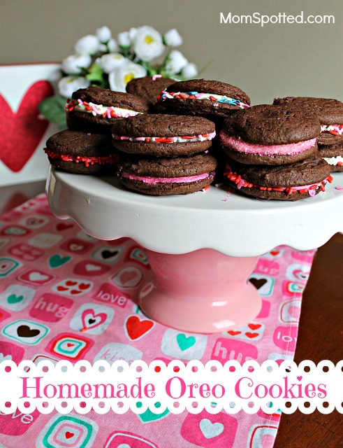 Easy Valentines Day Treat: Homemade Oreo Cookies Recipe